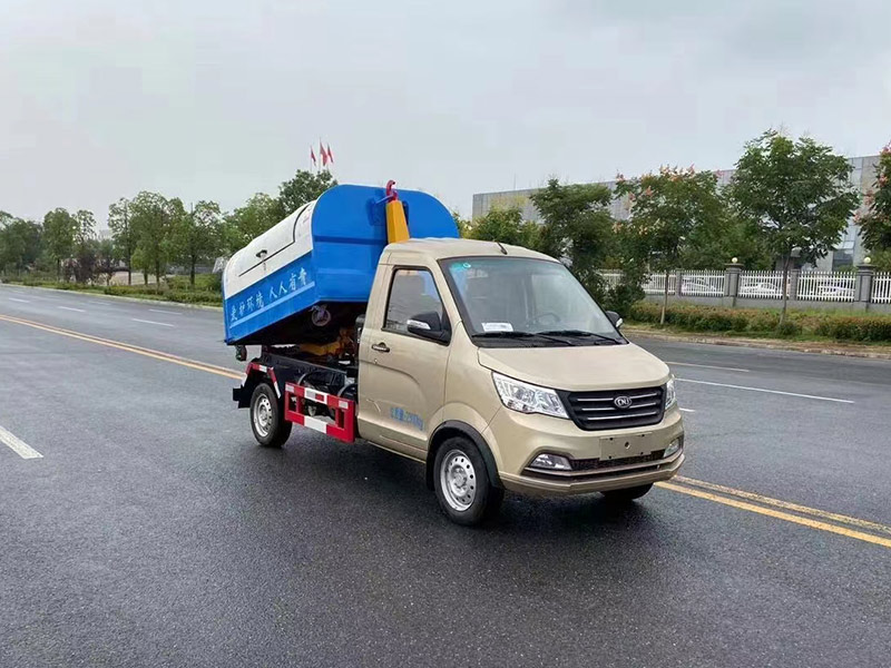 國六南駿小型勾臂垃圾車